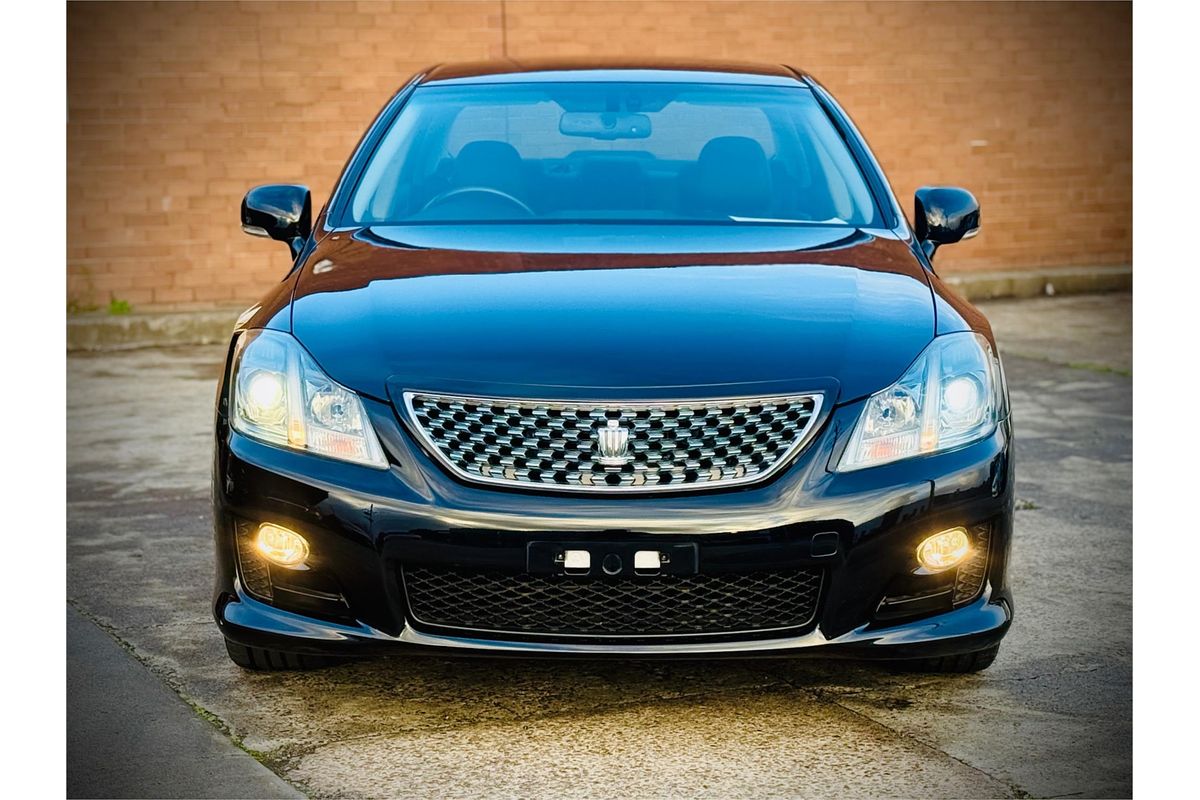 2008 Toyota Crown Athlete GRS204
