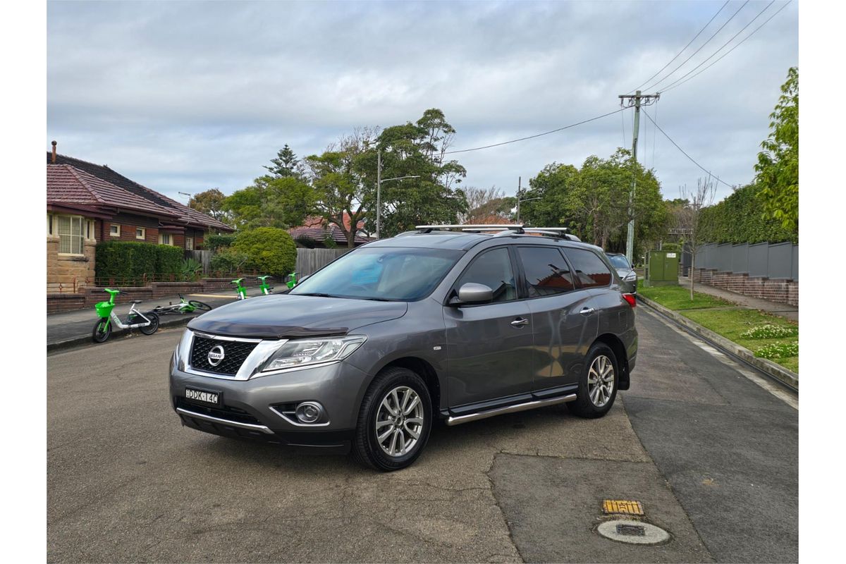 2015 Nissan Pathfinder ST R52