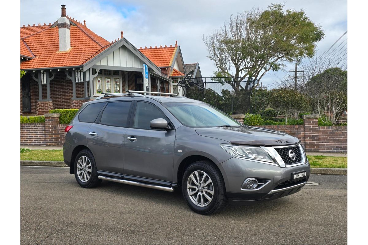 2015 Nissan Pathfinder ST R52