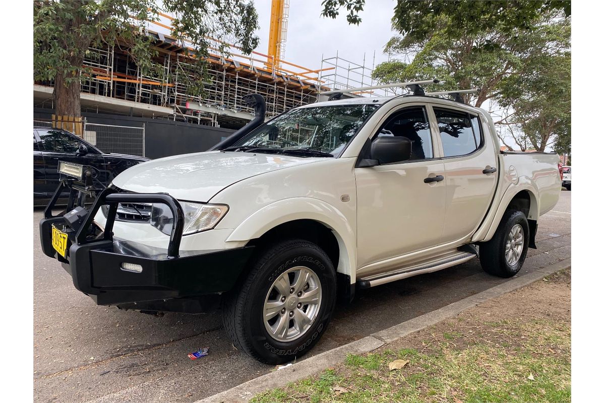 2014 Mitsubishi Triton GLX (4x4) MN MY14 UPDATE 4X4