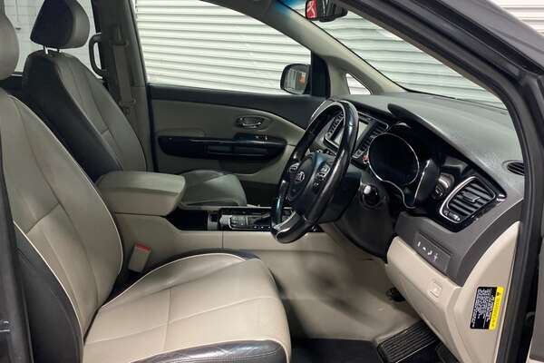 2016 Kia Carnival Platinum YP MY16