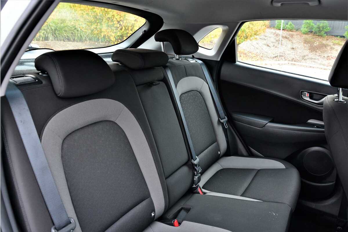2020 Hyundai Kona Active OS.3