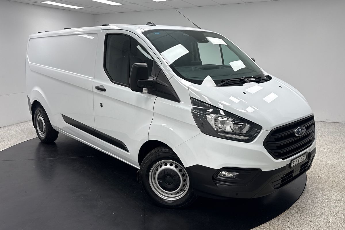2022 Ford Transit Custom