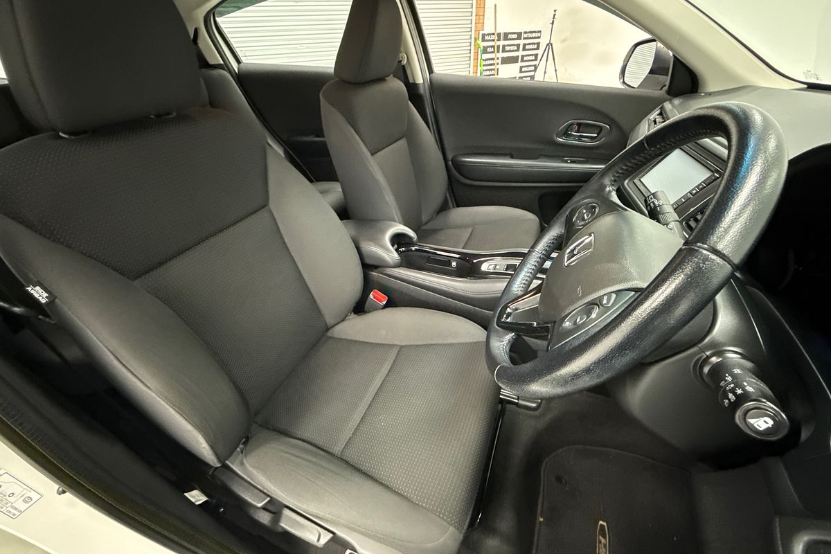 2018 Honda HR-V VTi-S