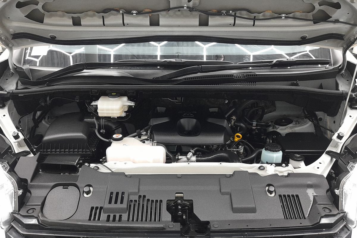 2024 Toyota Hiace GDH300R LWB