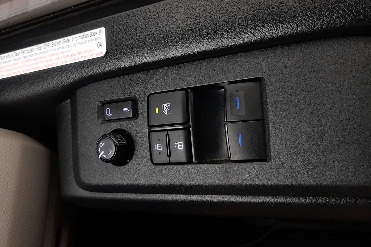 2024 Toyota Hiace GDH300R LWB