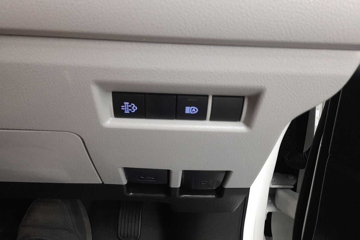 2024 Toyota Hiace GDH300R LWB