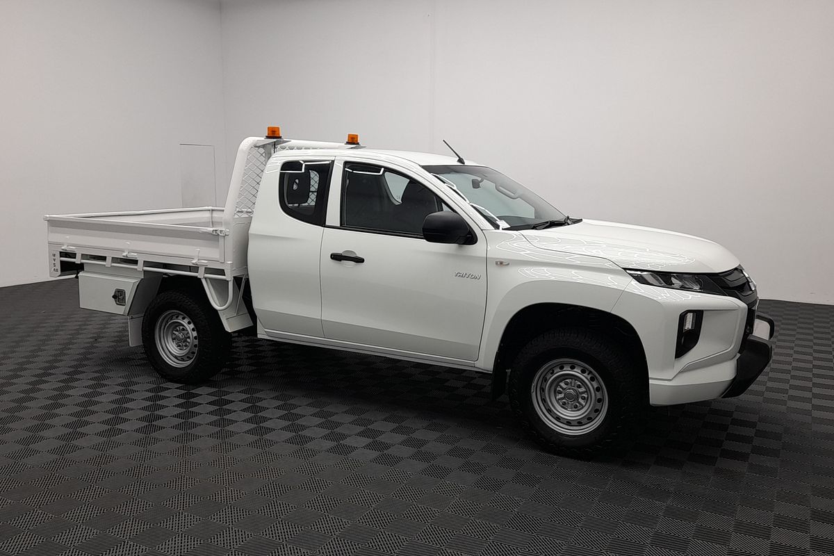 2019 Mitsubishi Triton GLX MR 4X4