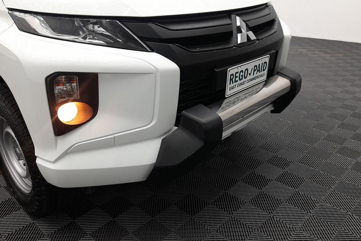 2019 Mitsubishi Triton GLX MR 4X4
