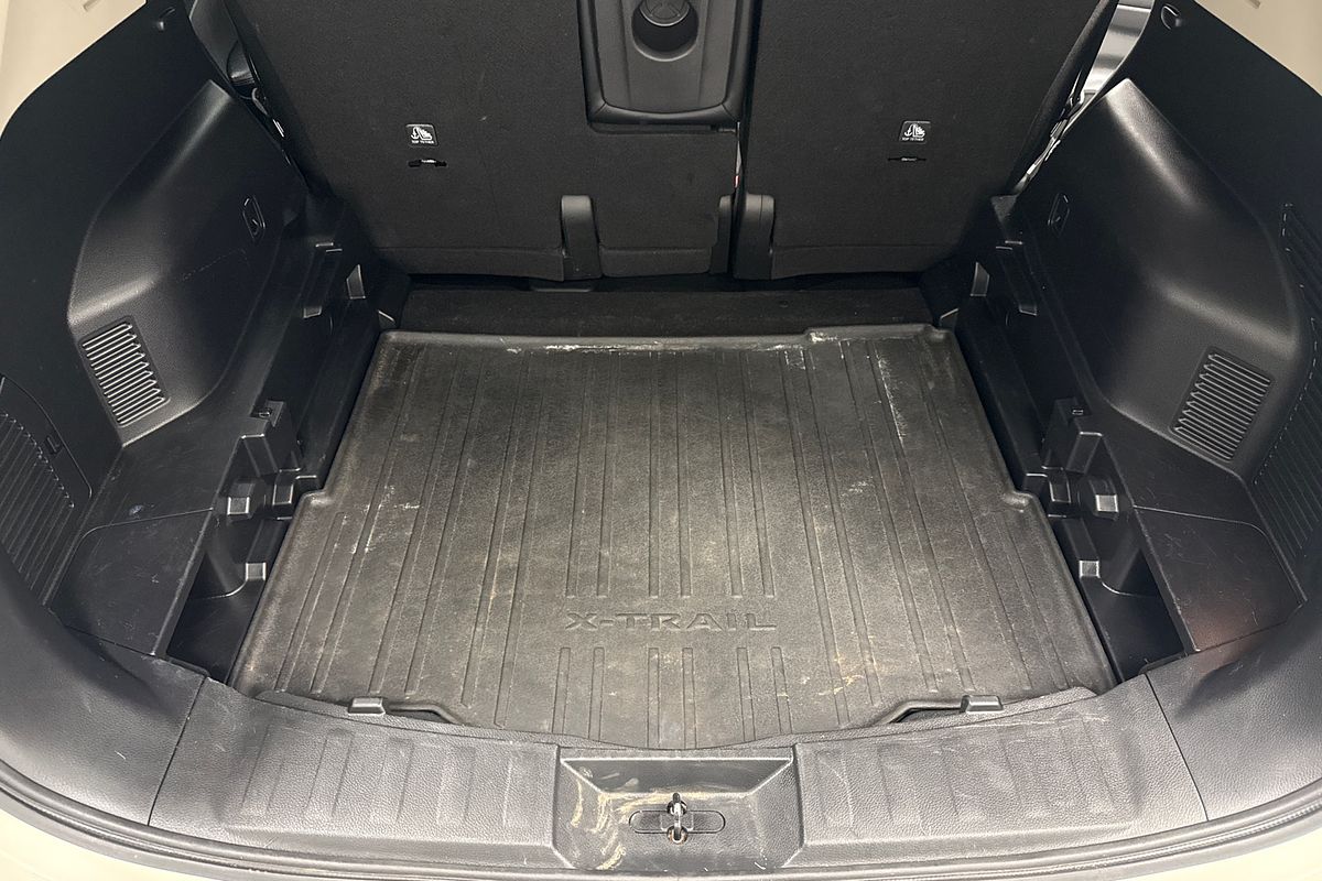 2019 Nissan X-TRAIL ST-L T32 Series II