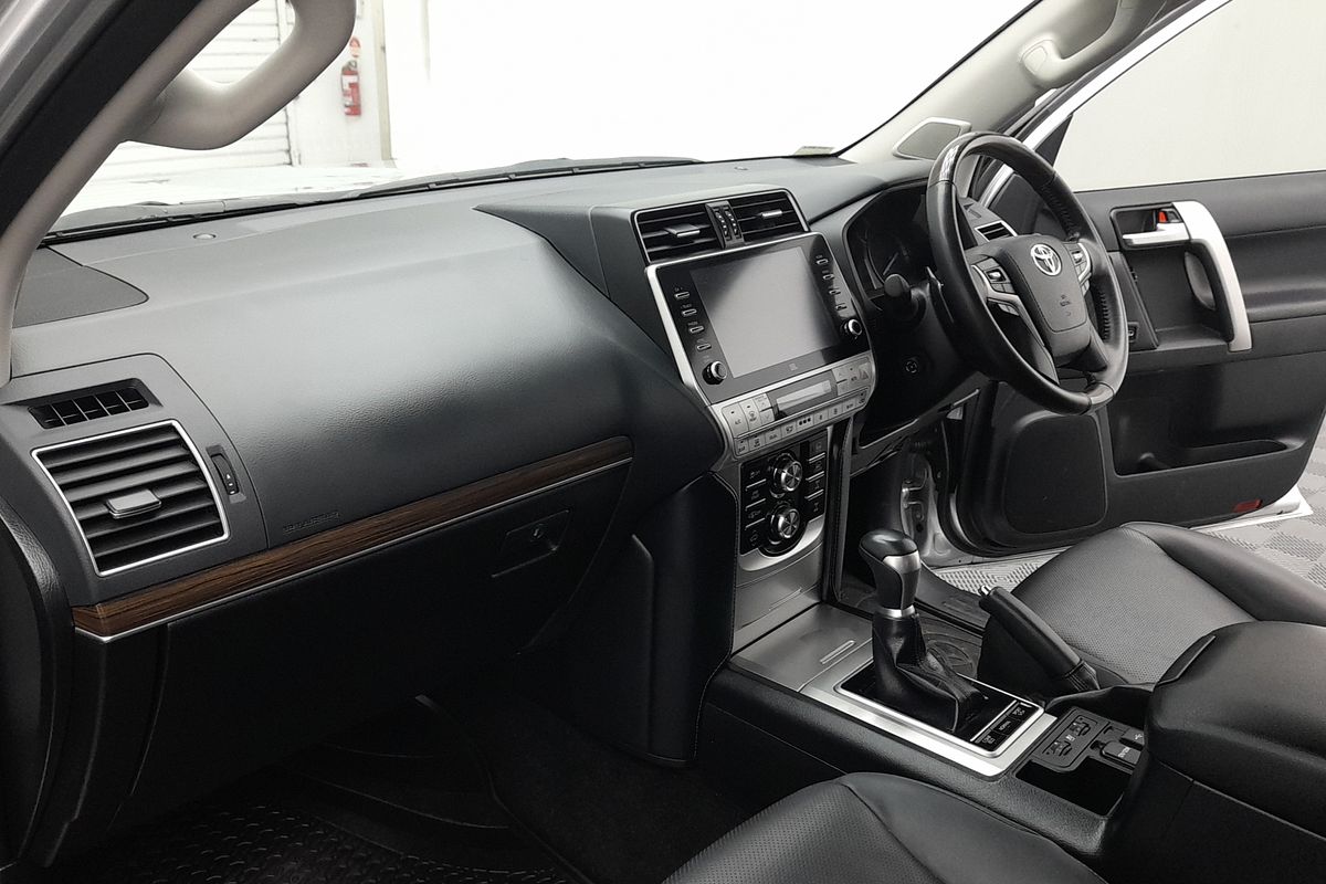 2022 Toyota Landcruiser Prado Kakadu GDJ150R