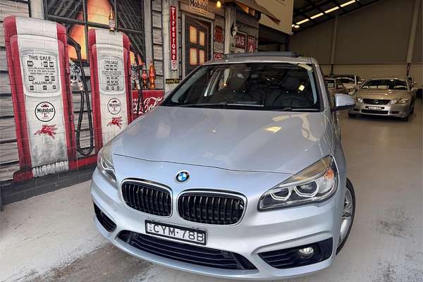 2015 BMW 2 Series 220i Sport Line F45
