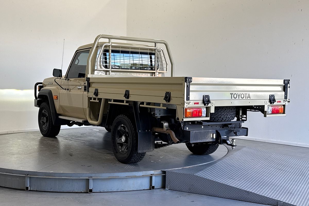 2024 Toyota Landcruiser GXL VDJL79R 4X4