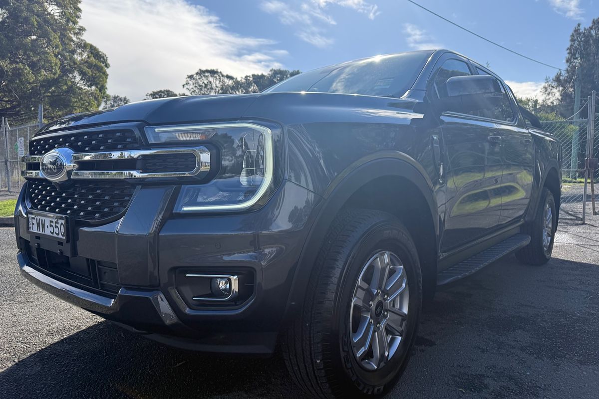 2025 Ford Ranger XLT 4X4 2.0L