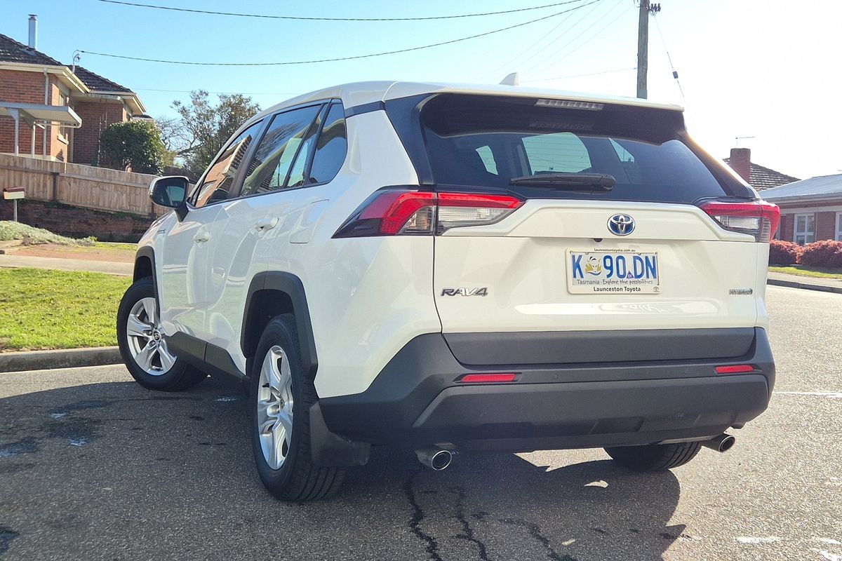 RAV4 Hybrid GX AWD 2.5L Auto CVT 5 Door Wagon 7425690 001 RAV4 Hybrid GX AWD 2.5L Auto CVT 5 Door Wagon 7425690 001