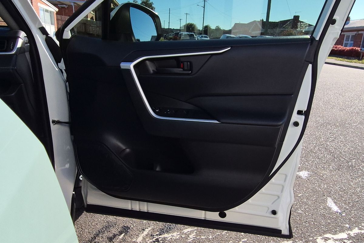RAV4 Hybrid GX AWD 2.5L Auto CVT 5 Door Wagon 7425690 001 RAV4 Hybrid GX AWD 2.5L Auto CVT 5 Door Wagon 7425690 001