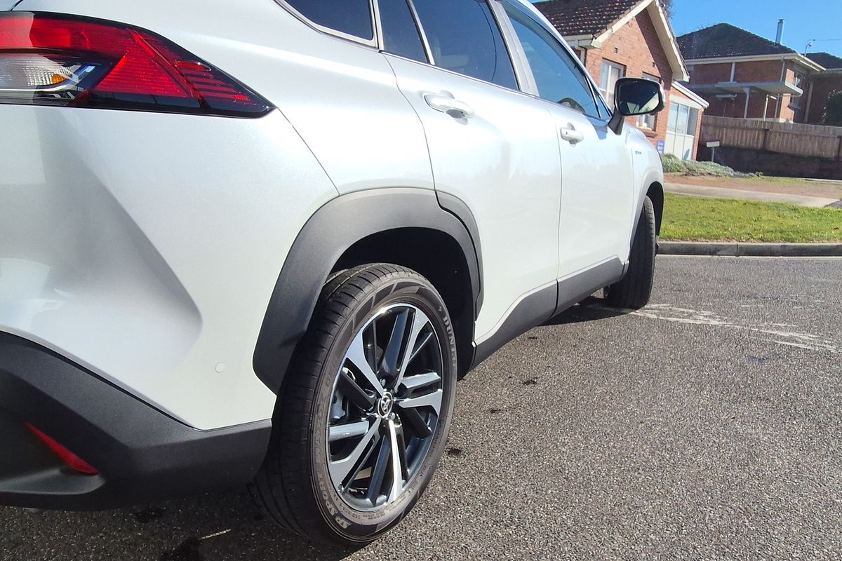 Atmos AWD 2.0L Auto CVT SUV Atmos AWD 2.0L Auto CVT SUV
