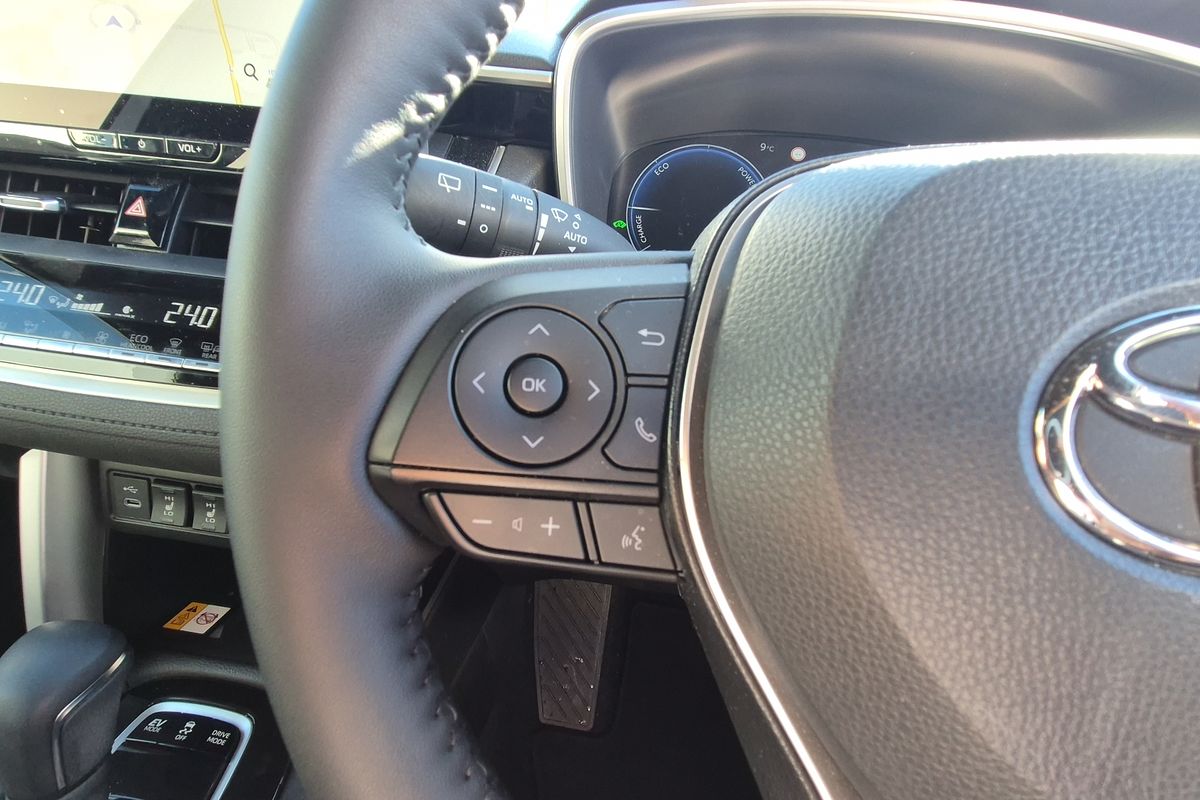 Atmos AWD 2.0L Auto CVT 5 Door Hatch