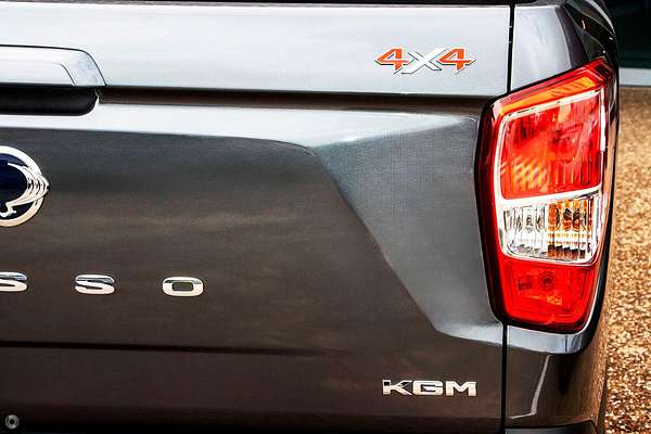 2025 KGM Musso Ultimate Q261 4X4 LWB thumb-13