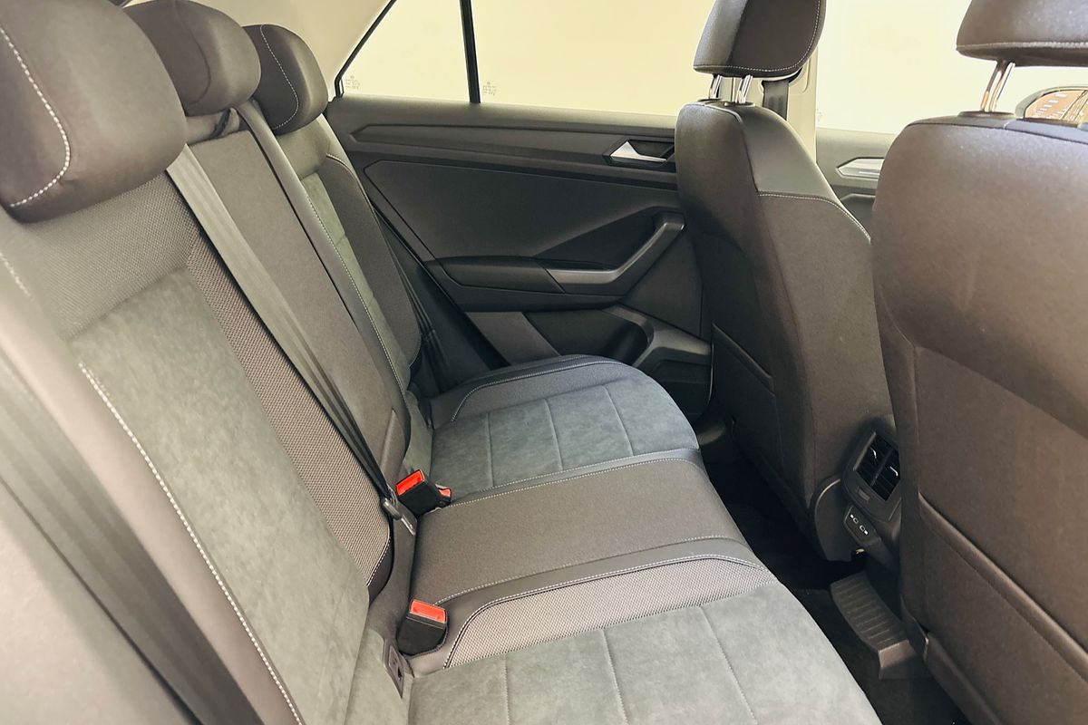 MY25 Volkswagen T-Roc Style 8 Speed Auto