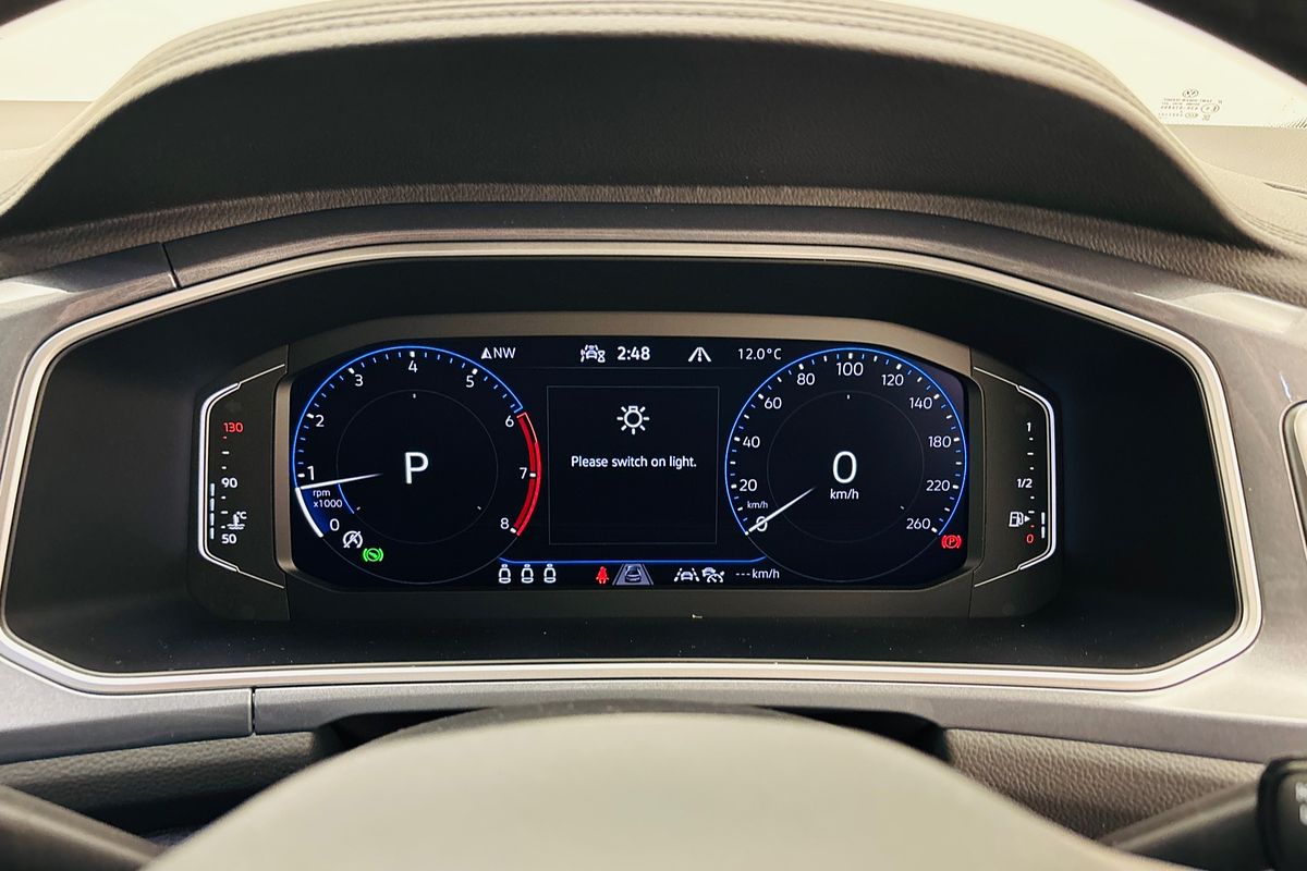 MY25 Volkswagen T-Roc Style 8 Speed Auto