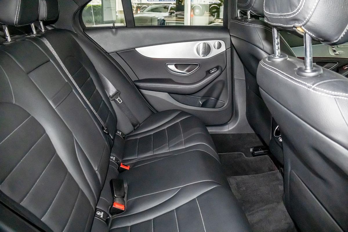 W205 809MY C300 Sedan 4dr 9G-T RONIC 9sp 2.0T