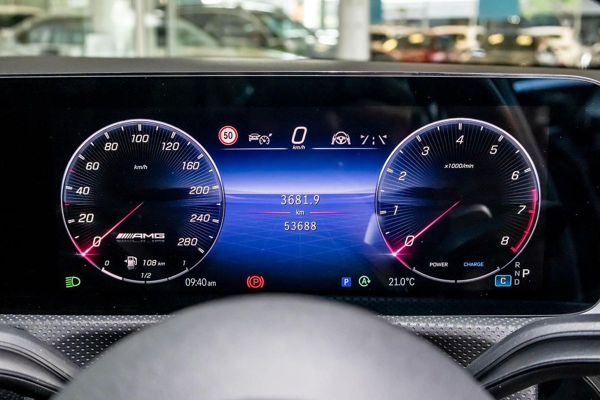 V177 803+053MY A35 AMG SED SSD 8sp 2.0T/10kW