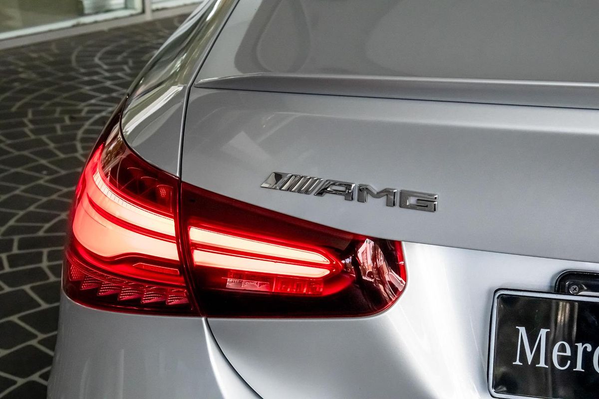 V177 803+053MY A35 AMG SED SSD 8sp 2.0T/10kW