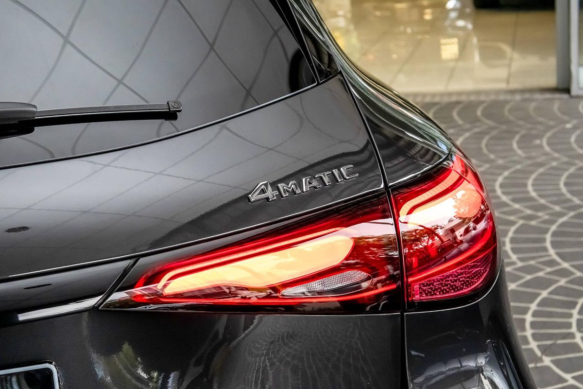 X254 806+056MY GLC200 WAG 9G 9 sp 2.0T/17kW