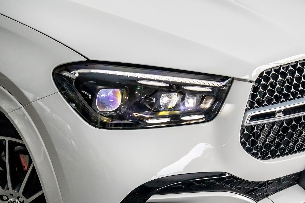 V167 805+055MY GLE300 d Editio n 7 WAG 9G 9sp