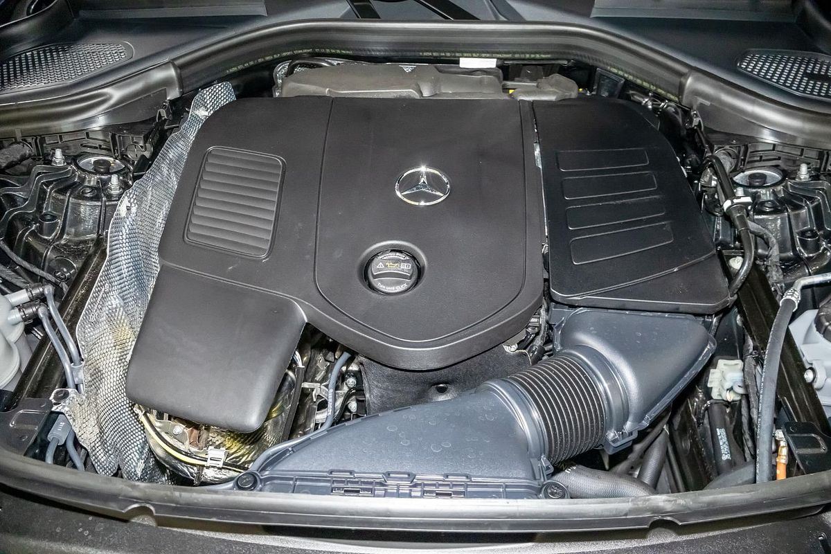 X254 806+056MY GLC200 WAG 9G 9 sp 2.0T/17kW