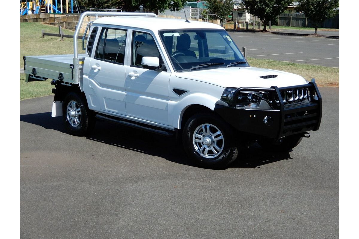 2022 Mahindra PIK-UP S11 4X4
