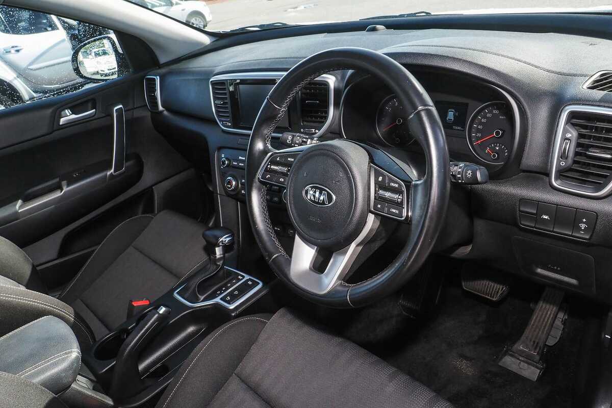 2020 Kia Sportage S QL