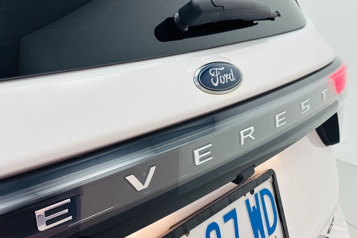 Ford Everest 2023.50 SUV TREND . 2.0L BiT DSL 10 SPD AUTO 4X4 .