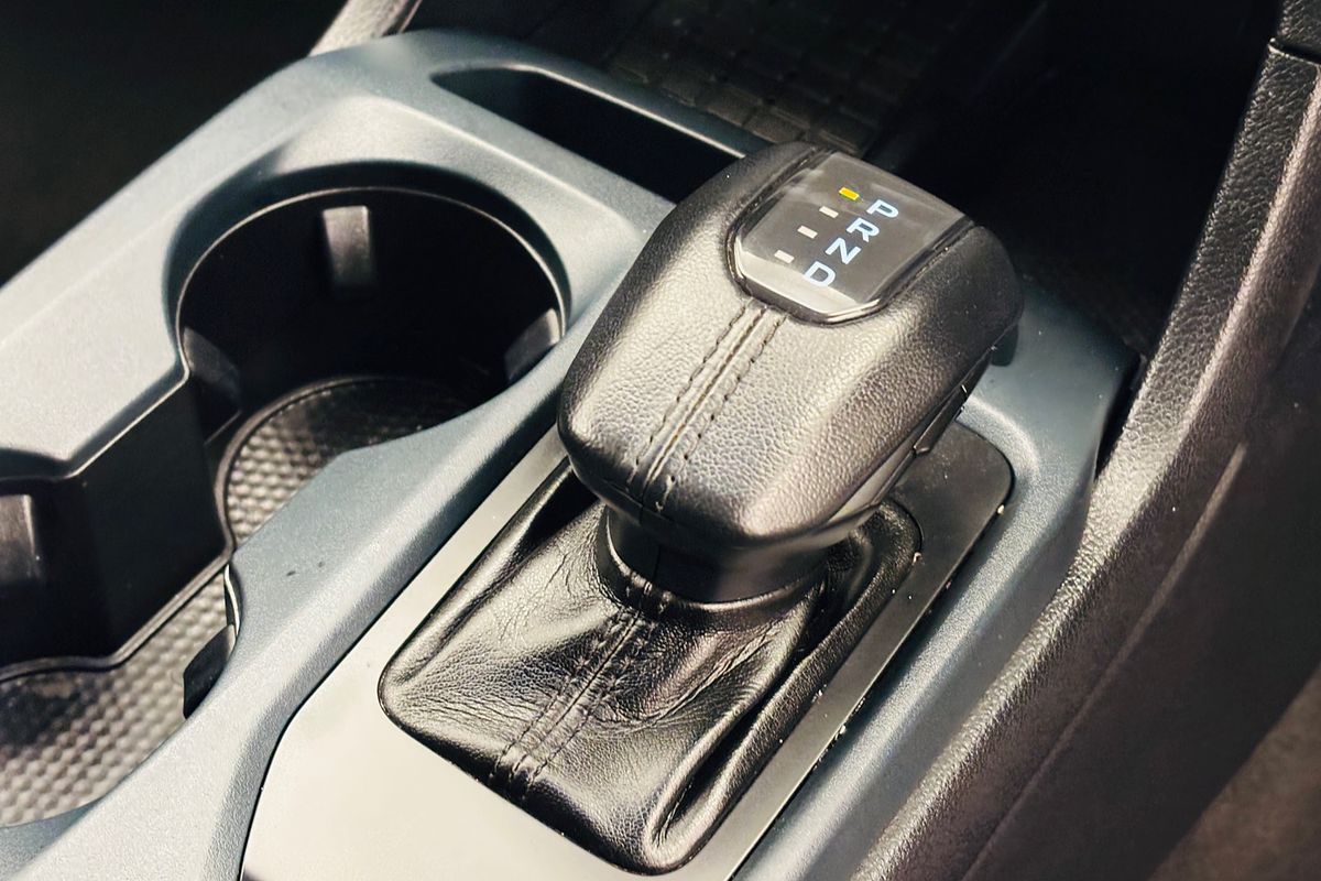 Ford Everest 2023.50 SUV TREND . 2.0L BiT DSL 10 SPD AUTO 4X4 .