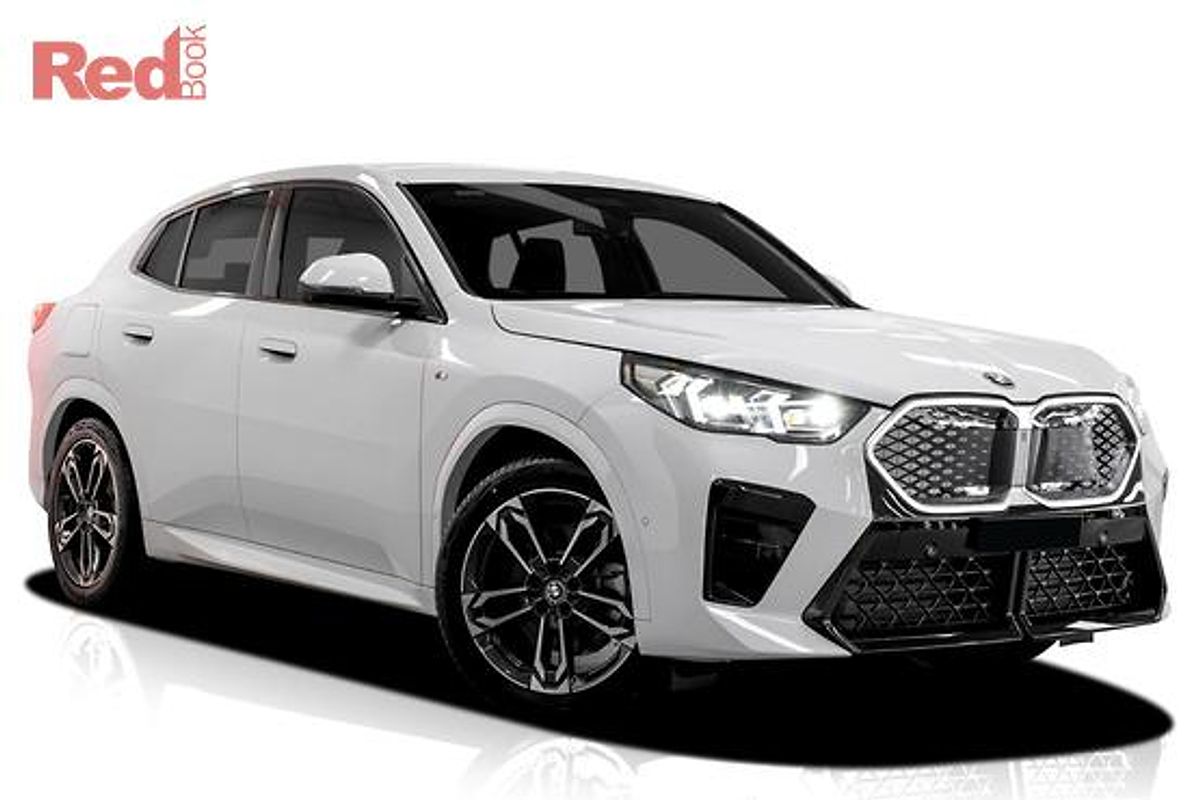 2026 BMW iX2 xDrive30 M Sport U10