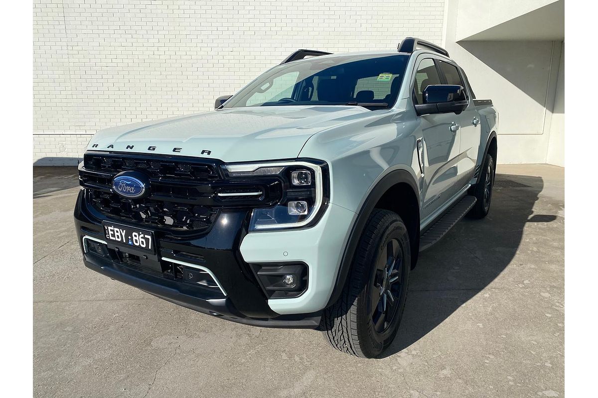 2025 Ford Ranger PHEV Stormtrak 4X4 2.3L