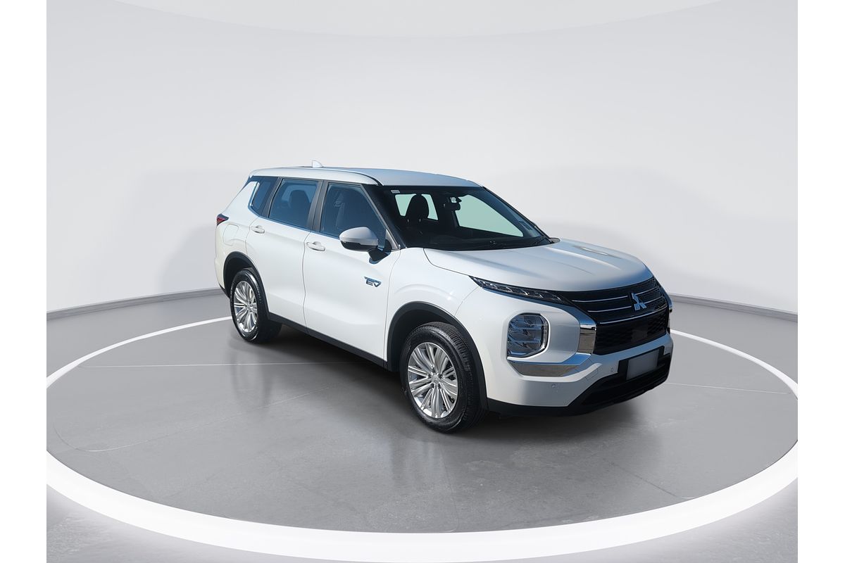 2025 Mitsubishi Outlander PHEV ES ZM