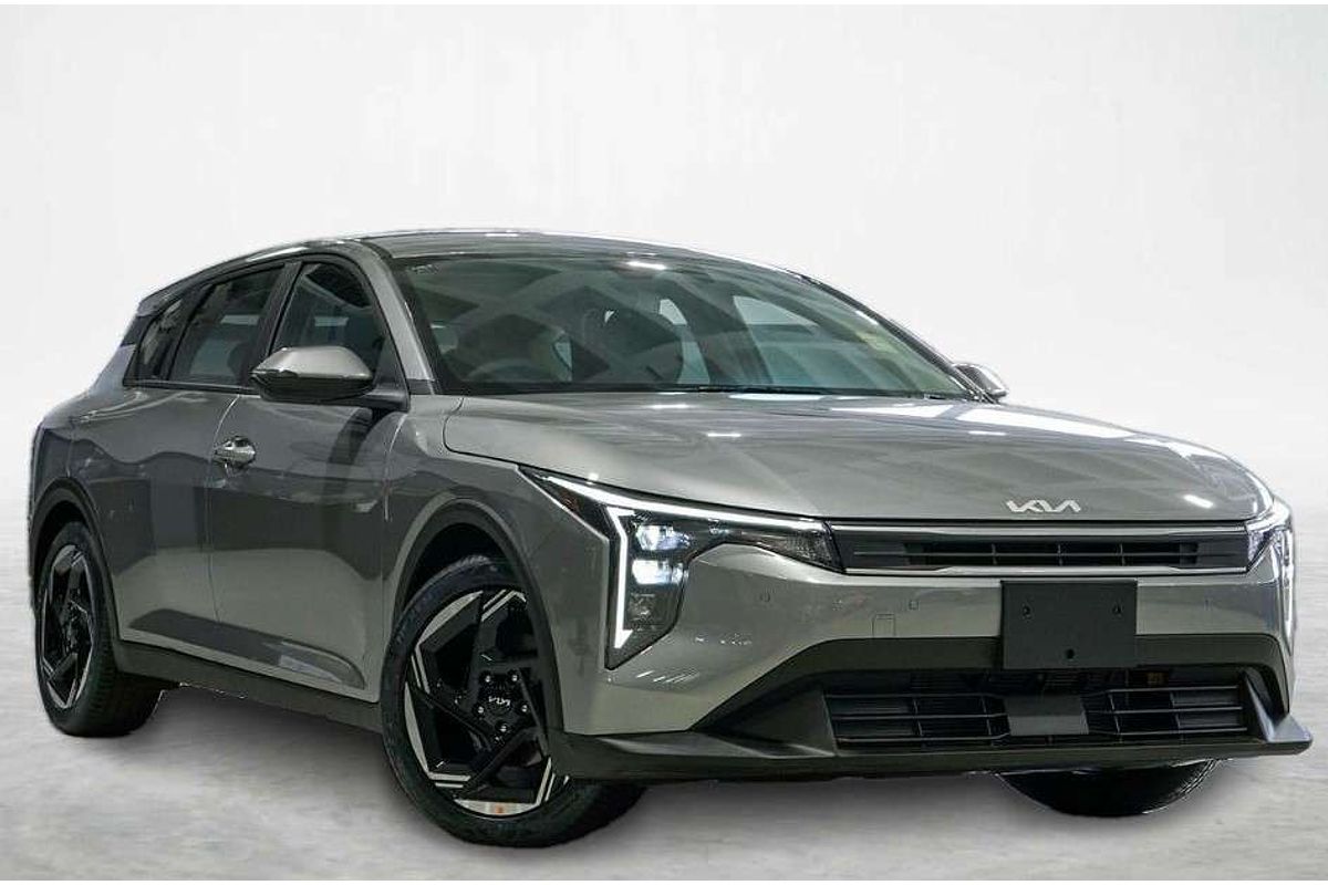 2026 Kia K4 Sport CL4m
