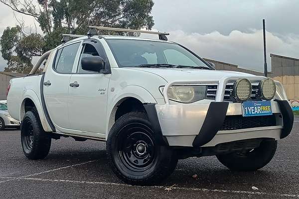 2011 Mitsubishi Triton GLX MN 4X4