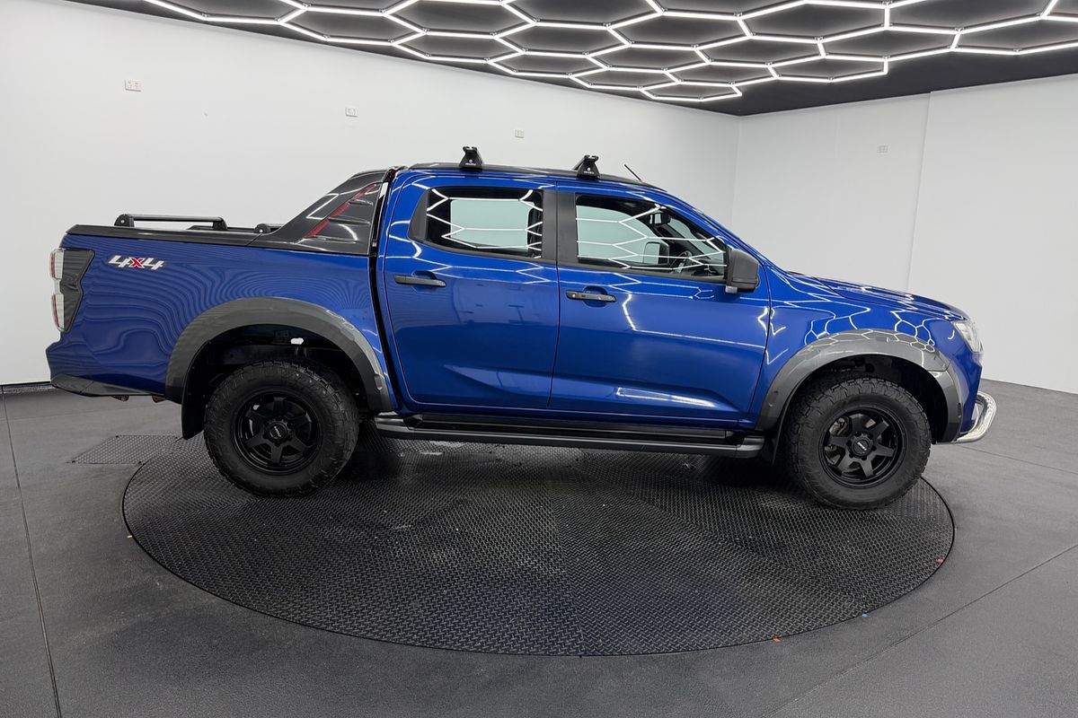 2022 Isuzu D-MAX X-TERRAIN 4X4