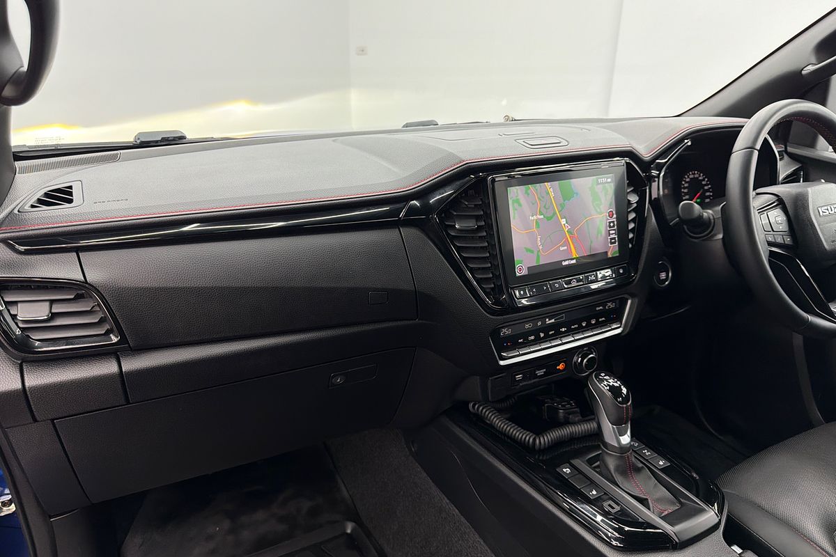 2022 Isuzu D-MAX X-TERRAIN 4X4