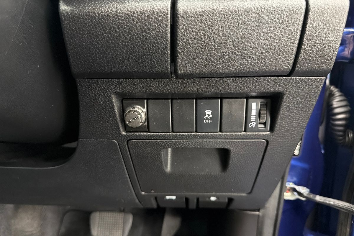 2022 Isuzu D-MAX X-TERRAIN 4X4