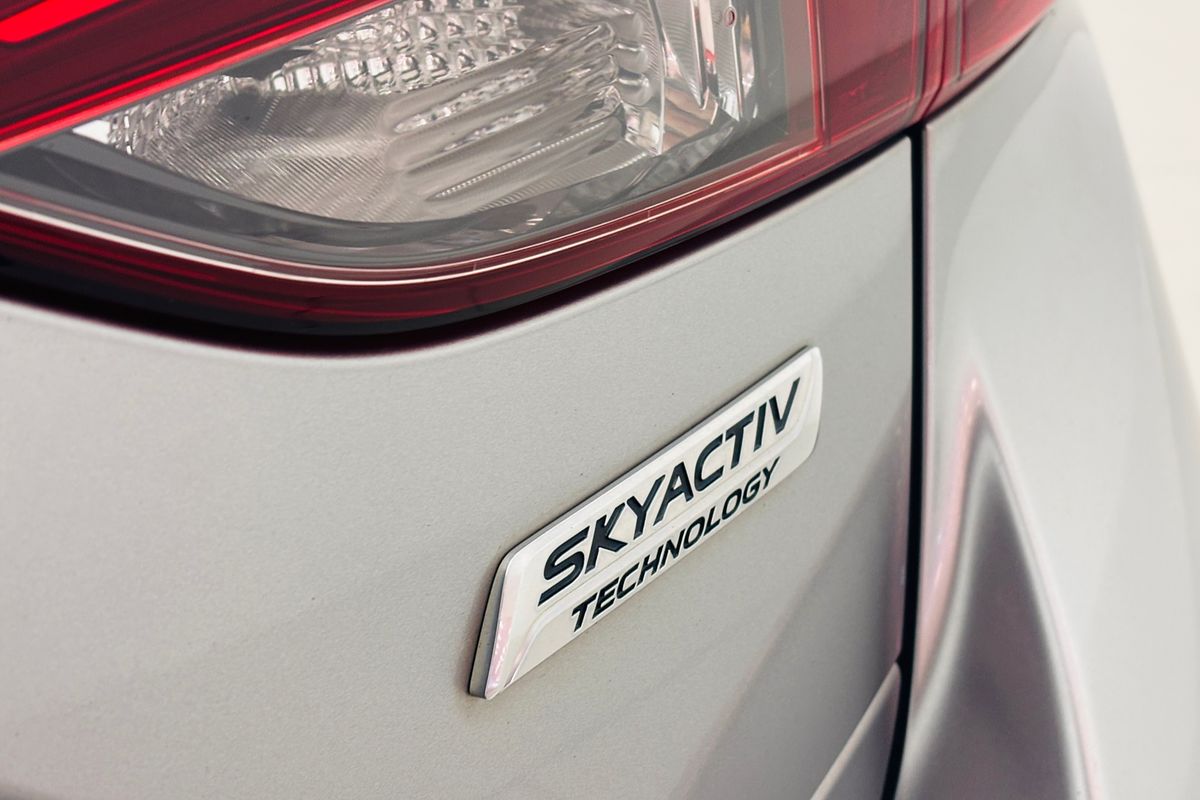 MAZDA3 J 6AUTO HATCH SP25 SAFETY