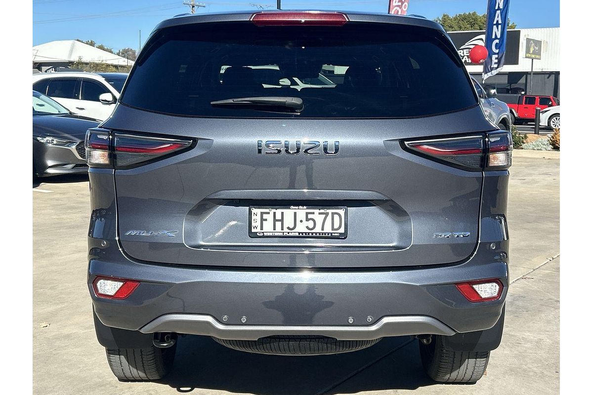 2024 Isuzu MU-X LS-T
