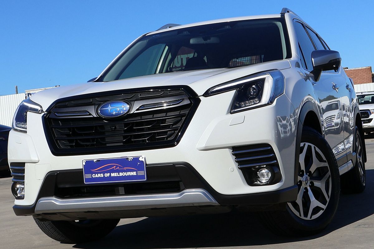 2023 Subaru Forester Hybrid L S5