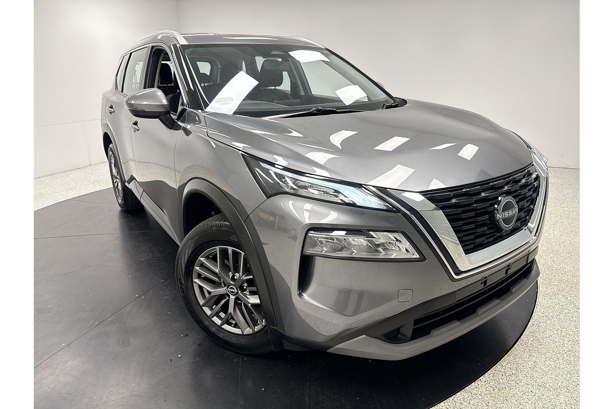2024 Nissan X-TRAIL ST T33