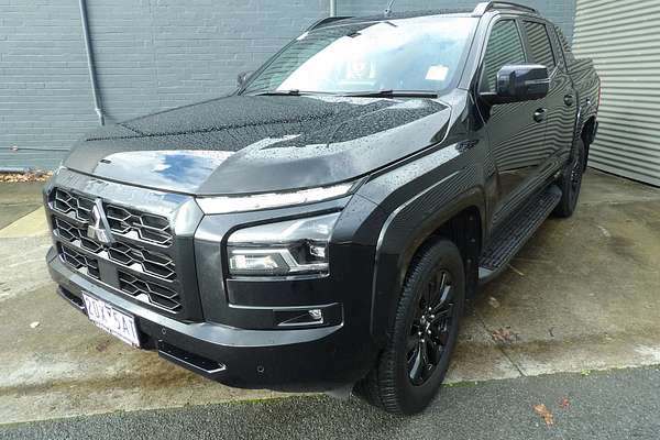 2025 Mitsubishi Triton GSR MV 4X4