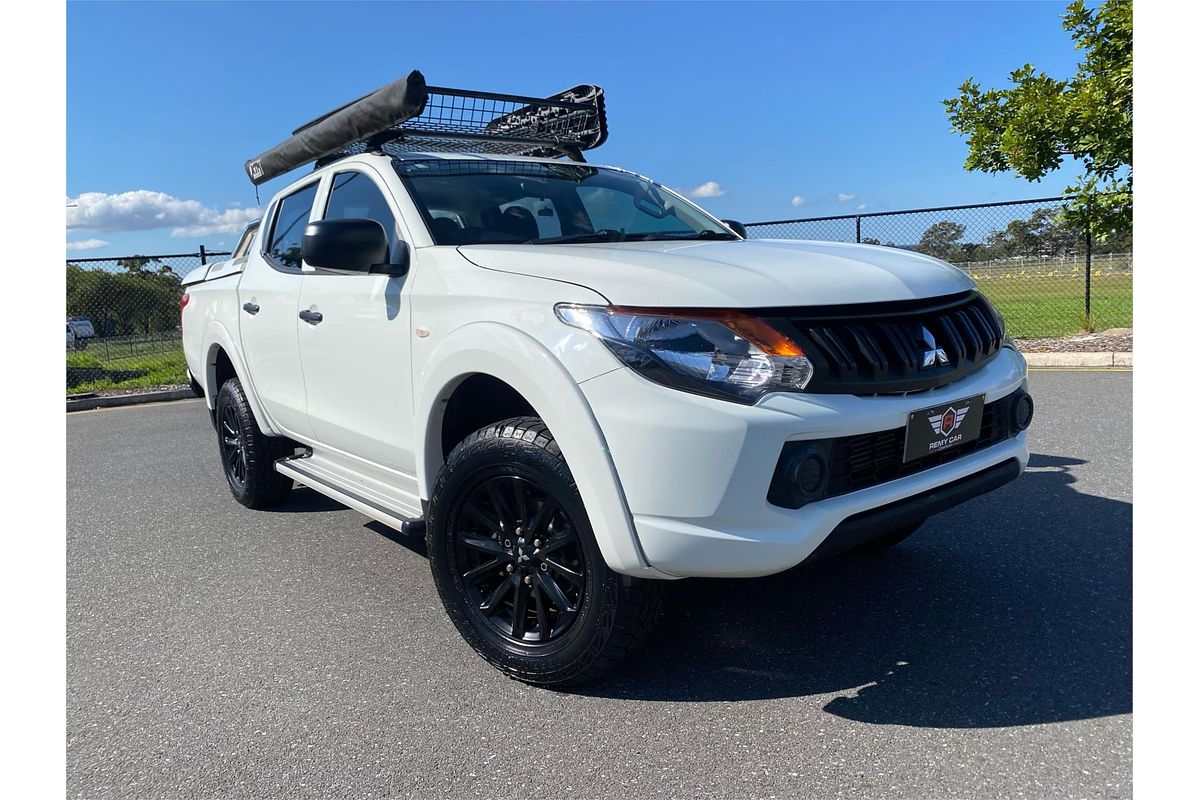 2017 Mitsubishi Triton GLX MQ 4X4