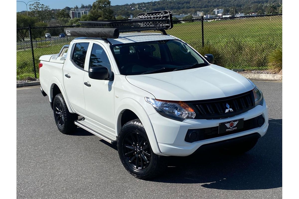 2017 Mitsubishi Triton GLX MQ 4X4